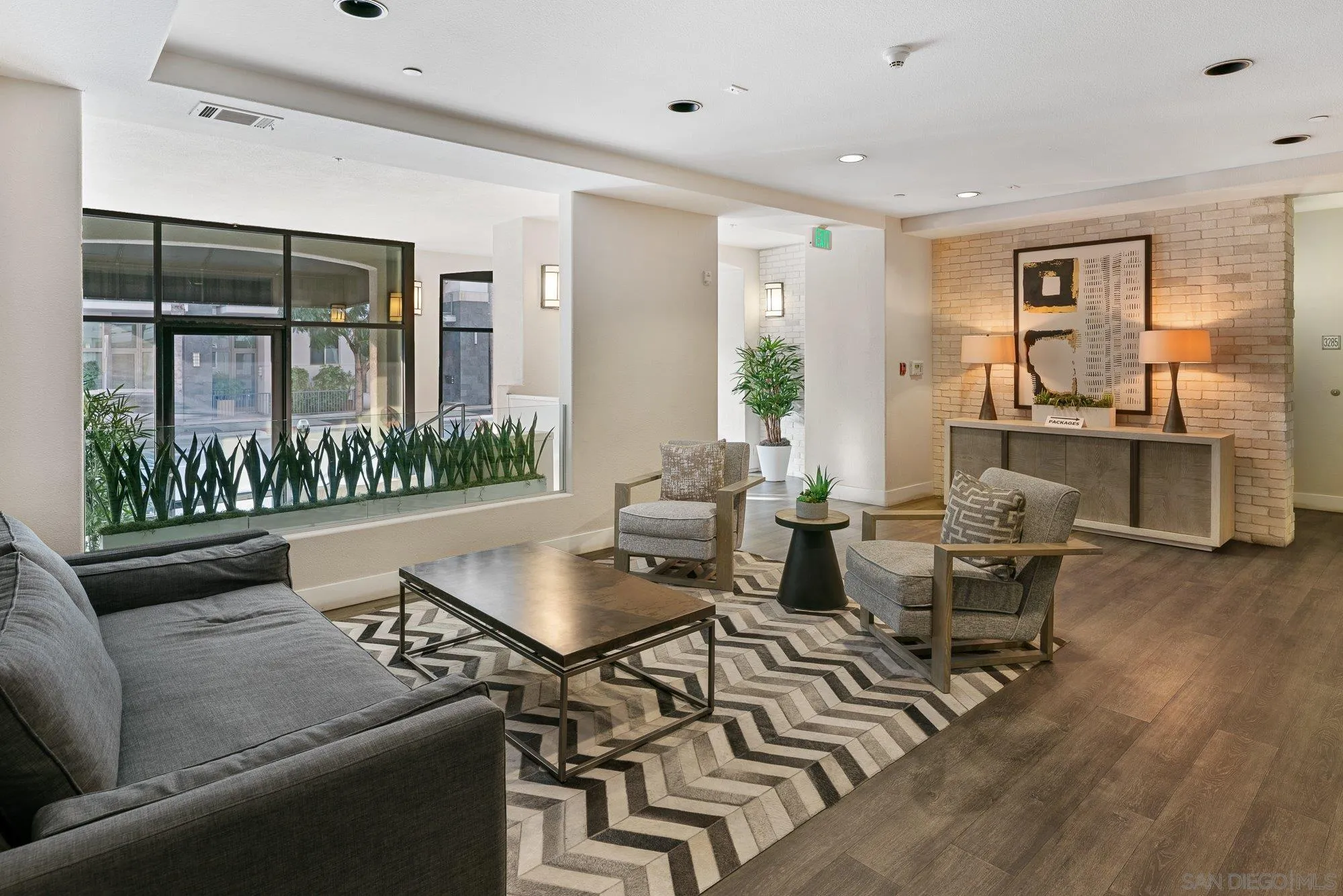 Photo #6: 260002713 Listing: Photo #6