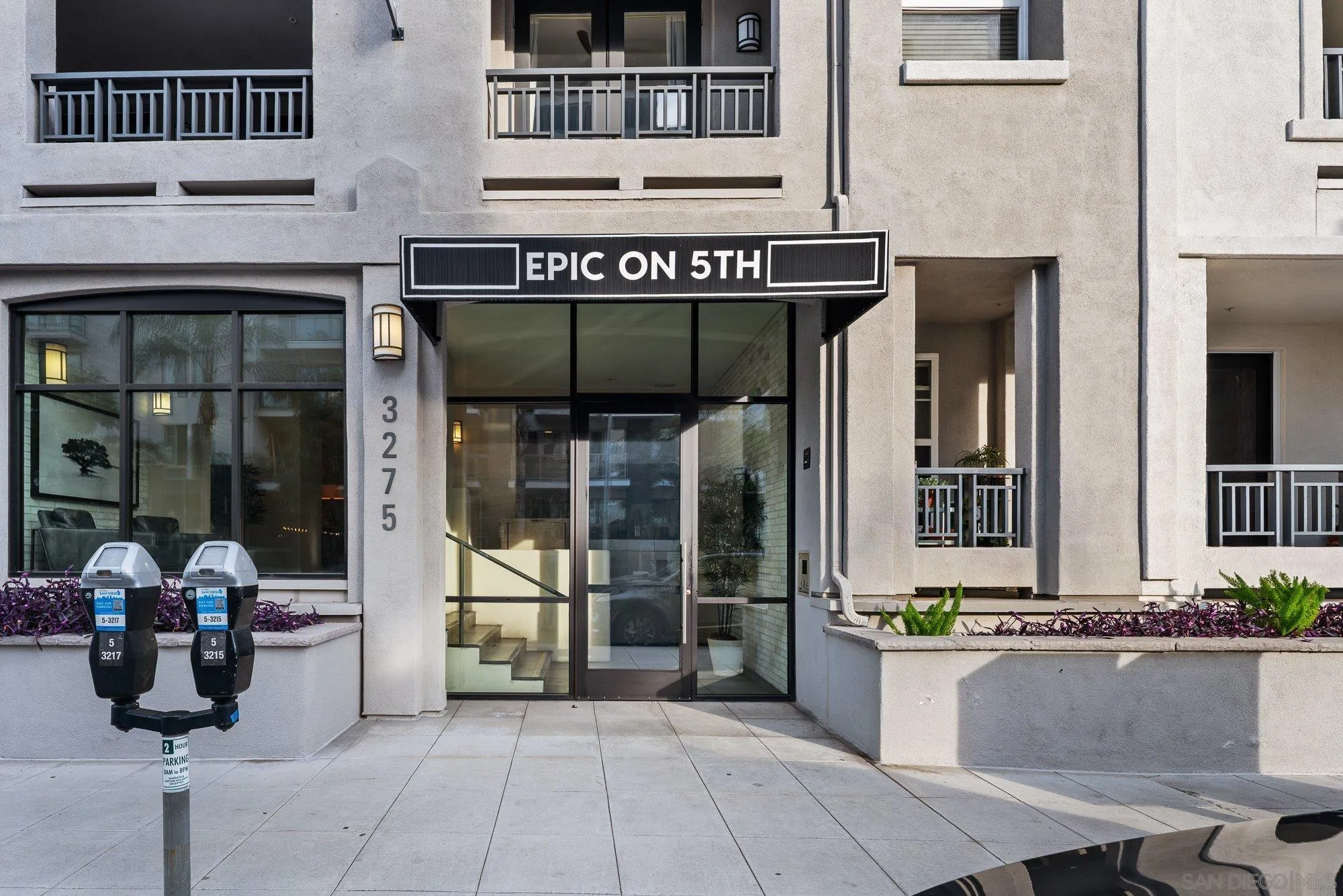 Photo #1: 260002713 Listing: Photo #1