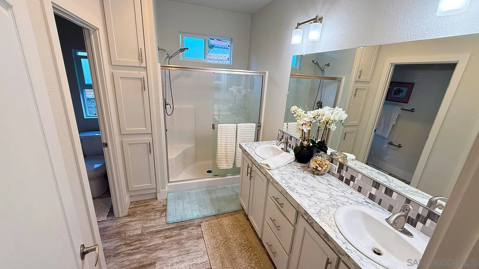 https://cdn.realtyfeed.com/cdn/127/260002714/499b2421bdb1d626556fd5d2c827b181.webp