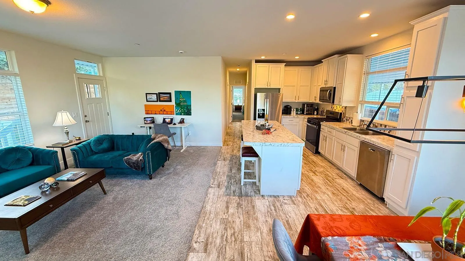 https://cdn.realtyfeed.com/cdn/127/260002714/59298c33619f82749f34a4e57d86b7d6.webp
