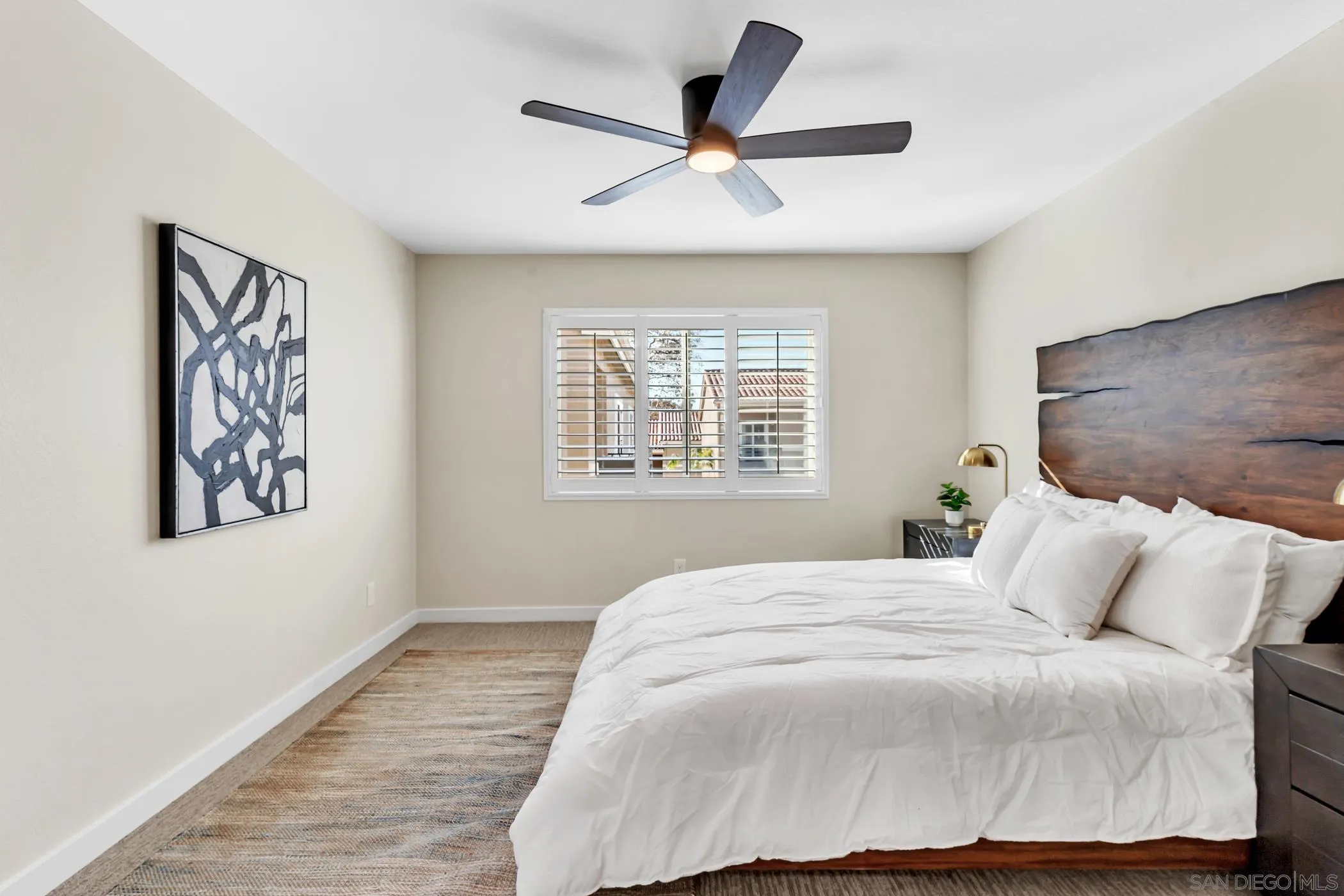 https://cdn.realtyfeed.com/cdn/127/260002716/67fb0868dfb13e438ff2c66c27a21072.webp
