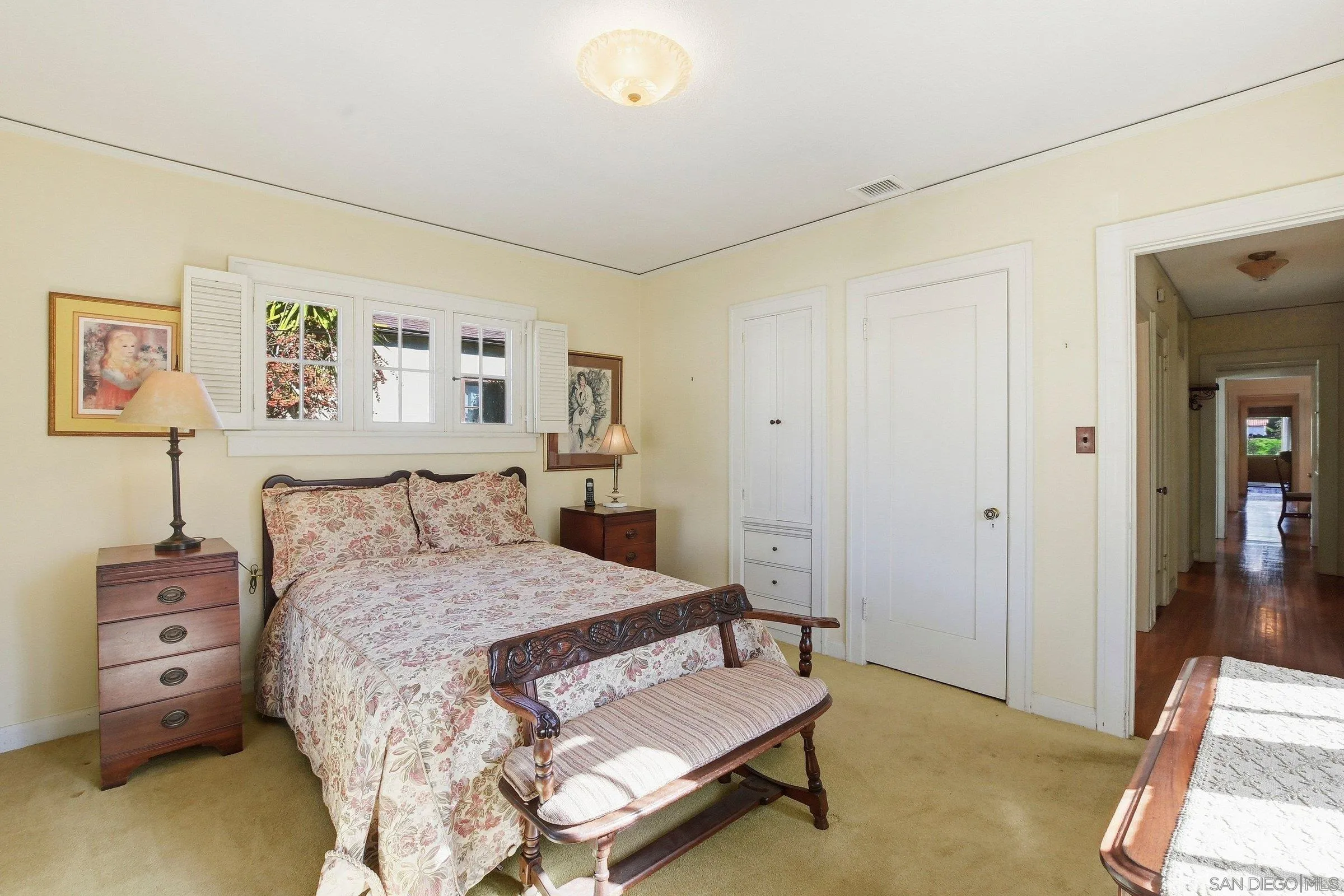 https://cdn.realtyfeed.com/cdn/127/260002718/46fa1718a8f352470d5f6d3f4a7ace5b.webp