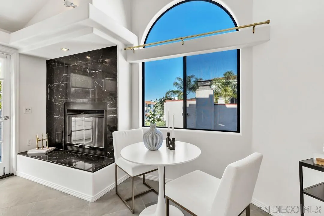 https://cdn.realtyfeed.com/cdn/127/260002719/8f8d2733291ddd5eb75a84c08ab896e3.webp