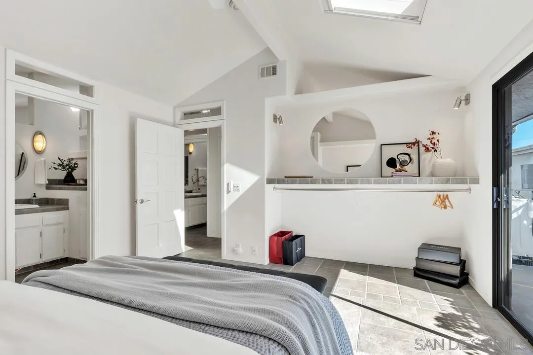https://cdn.realtyfeed.com/cdn/127/260002719/cc559add286a23d91514f8e7aff7b483.webp