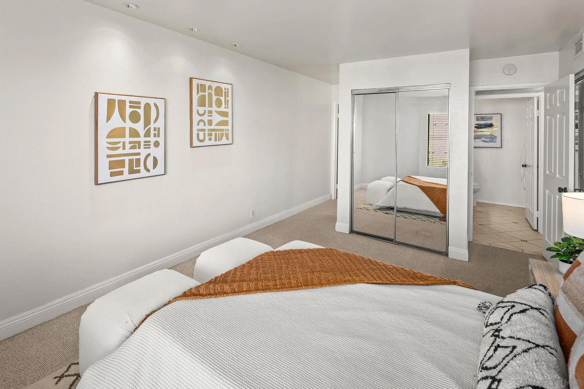 Photo #11: 260002720 Listing: Photo #11