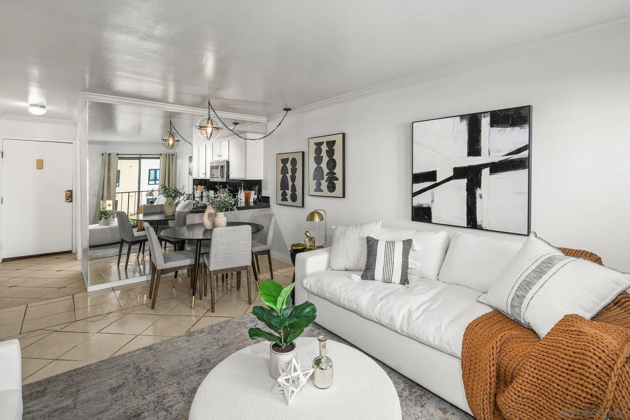 Photo #3: 260002720 Listing: Photo #3