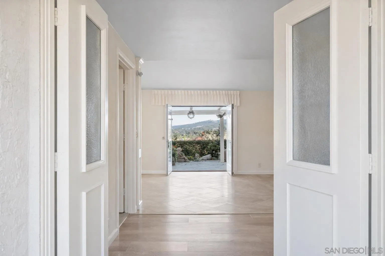 https://cdn.realtyfeed.com/cdn/127/260002723/0278222e59db4aabe6fb7b24f9c0325f.webp