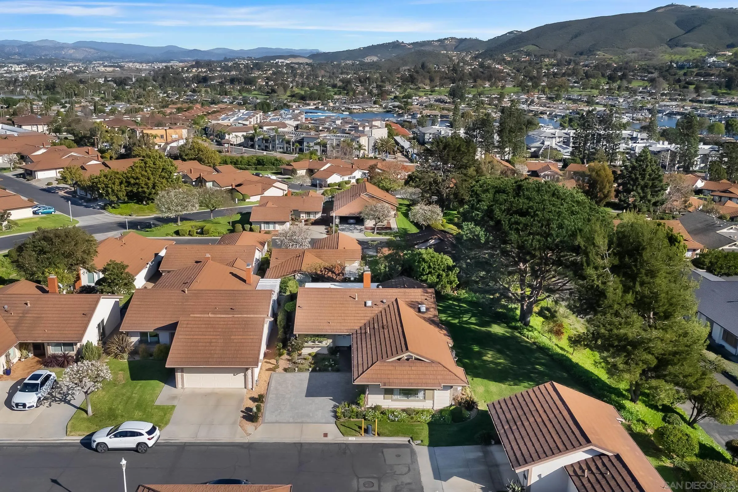 https://cdn.realtyfeed.com/cdn/127/260002723/5610050073593b08576bc3d65d85aaaf.webp
