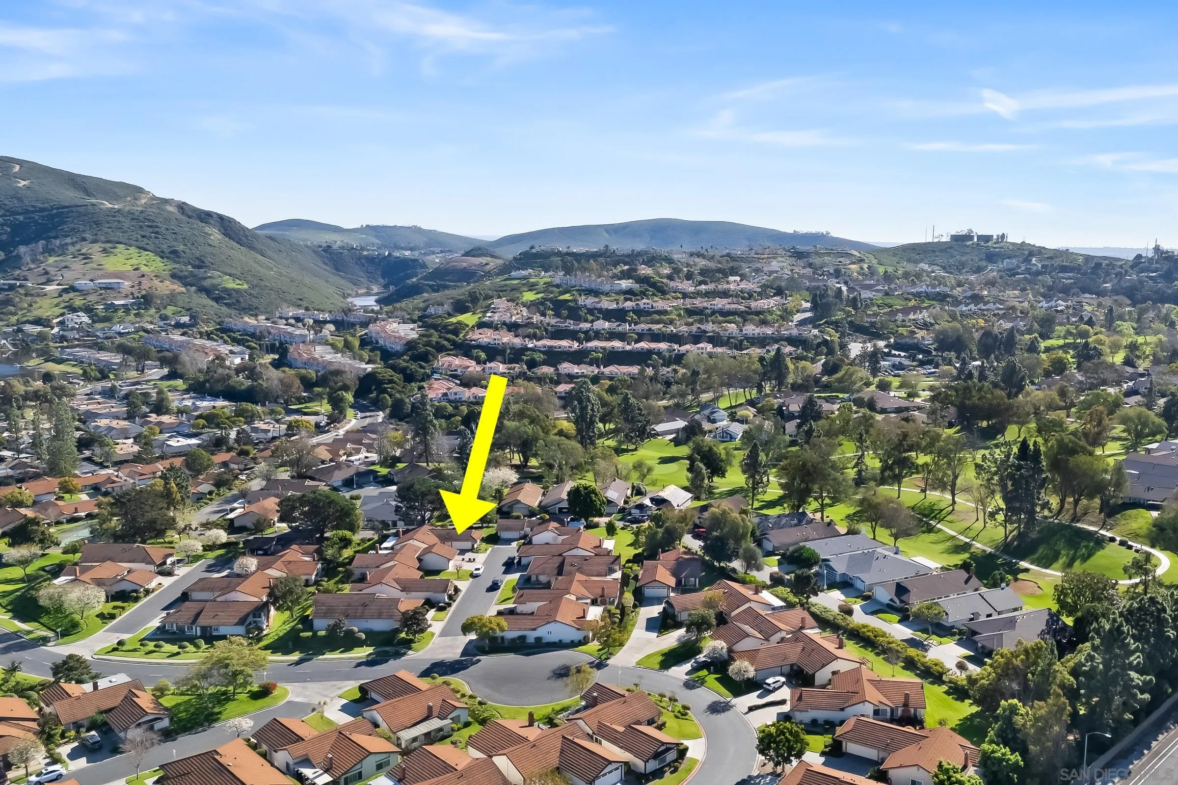 https://cdn.realtyfeed.com/cdn/127/260002723/afd88a27eabd1a6d7955d86b346fb592.webp