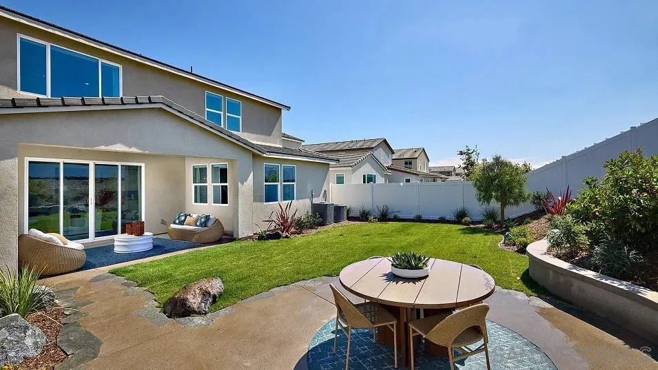 https://cdn.realtyfeed.com/cdn/127/260002724/22390d7d0d1d1a45d86e01ec334ba32b.webp
