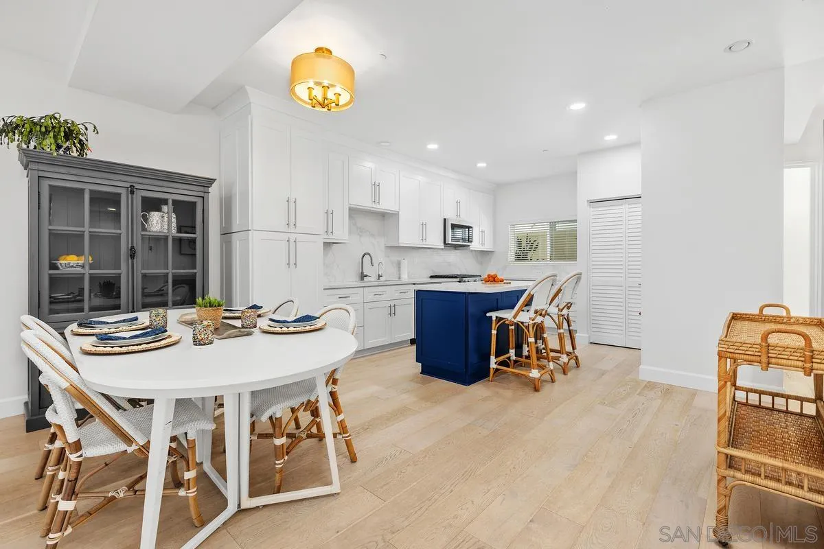 Photo #10: 260002727 Listing: Photo #10