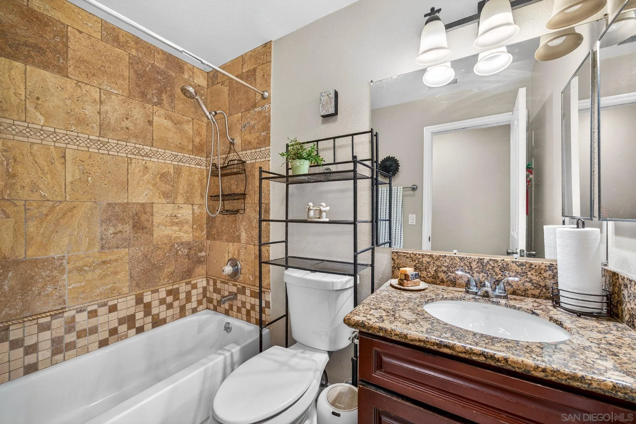 https://cdn.realtyfeed.com/cdn/127/260002730/1cf305ac64dd706681013dd60afe0509.webp