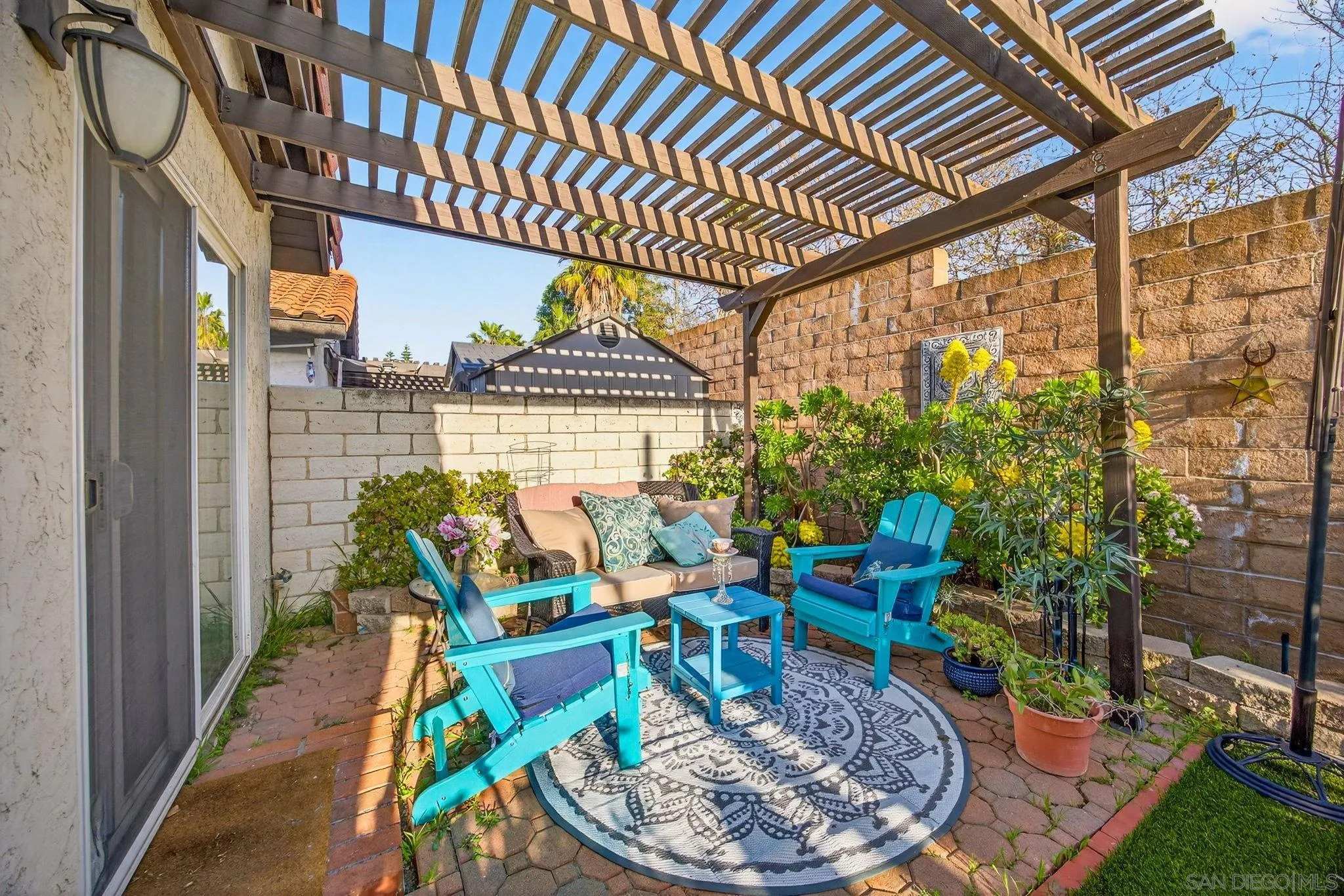 https://cdn.realtyfeed.com/cdn/127/260002730/77748b54aaa4317836303c3d8193b1e3.webp