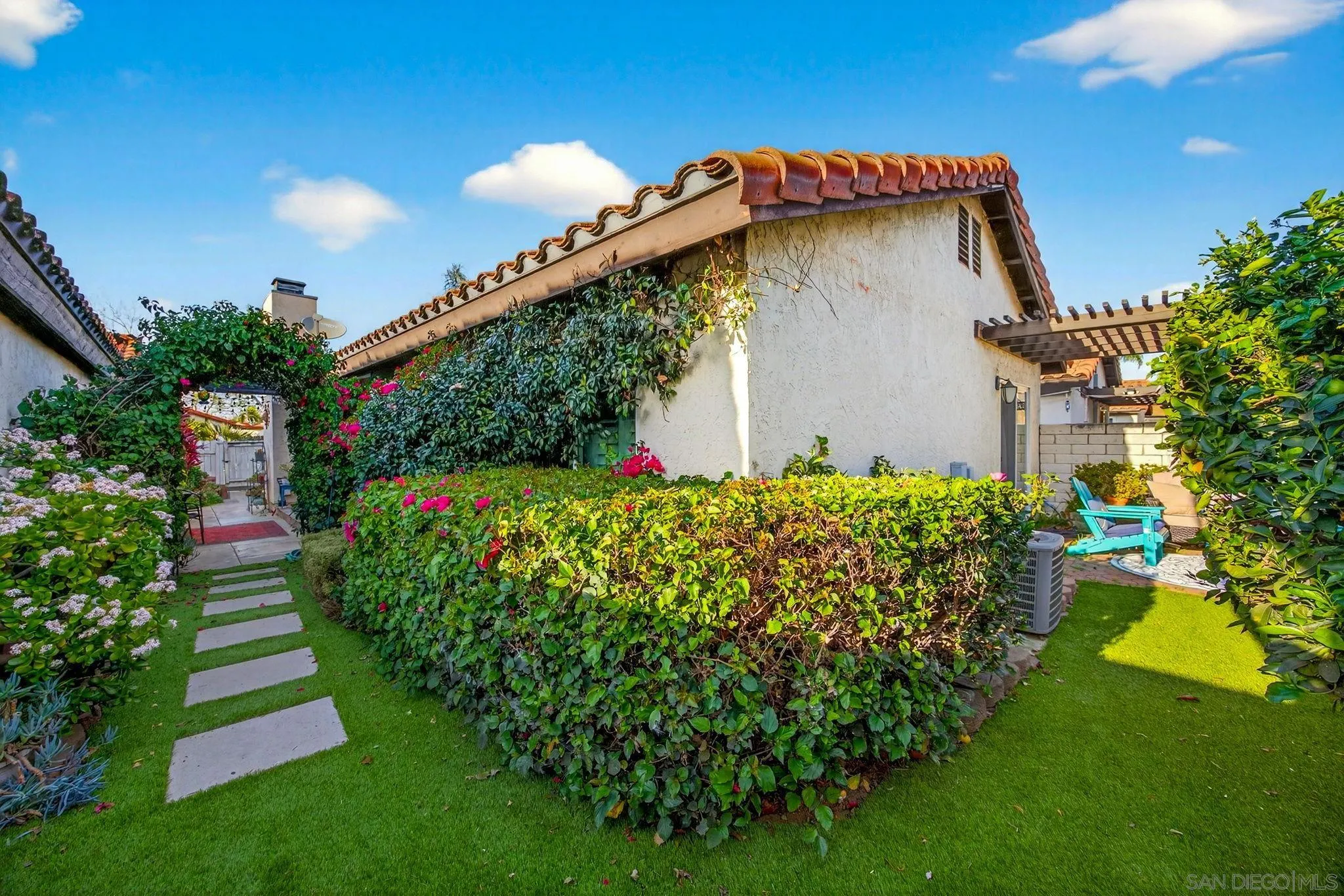 https://cdn.realtyfeed.com/cdn/127/260002730/b4bad00daad887301cadae8d0dc9bf19.webp