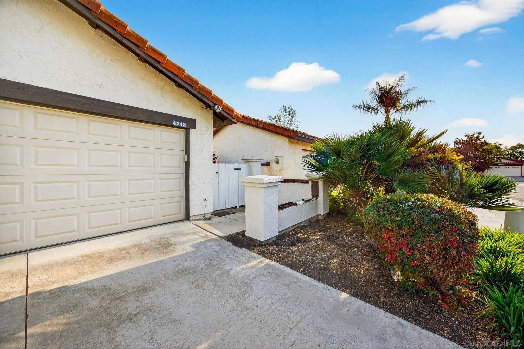 https://cdn.realtyfeed.com/cdn/127/260002730/eb2020ec0af0c69a6b2b0d21f561c279.webp