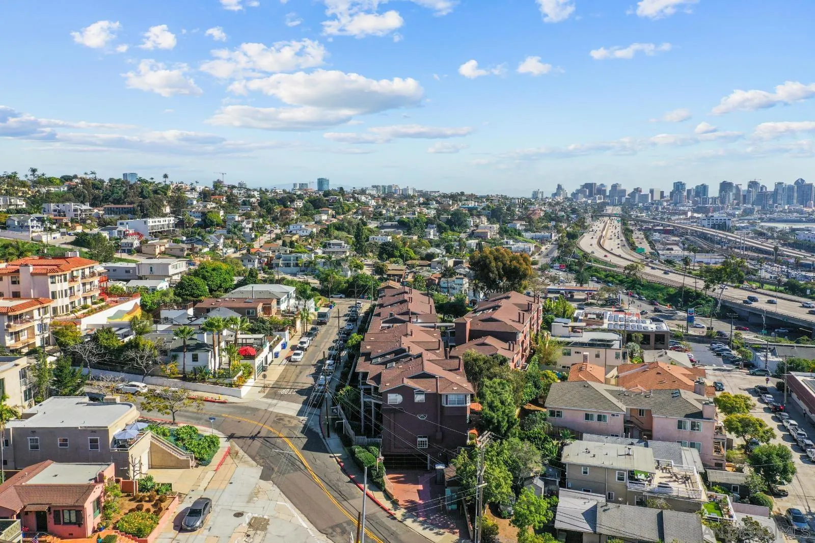 https://cdn.realtyfeed.com/cdn/127/260002746/391e7d2152b1926947afd0060e713105.webp