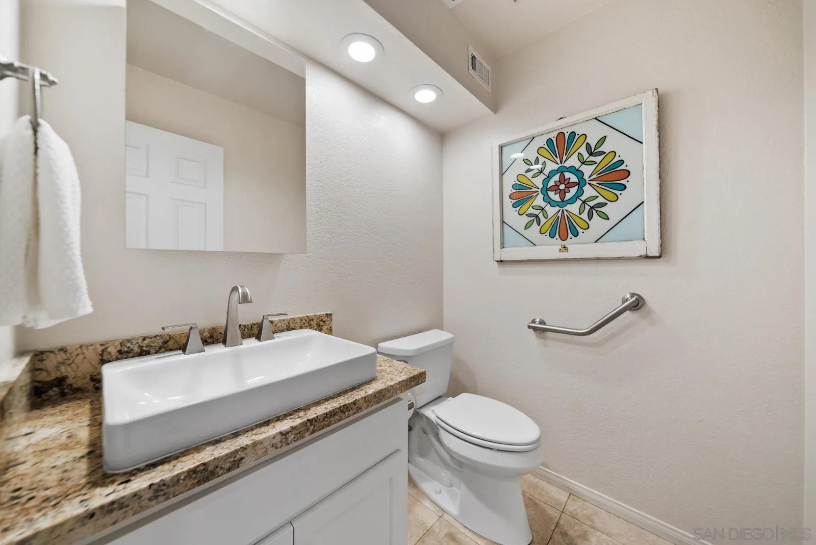 https://cdn.realtyfeed.com/cdn/127/260002746/83d7a8d32a291911235755563c012d5f.webp