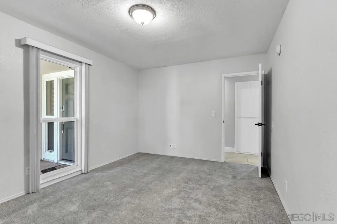 https://cdn.realtyfeed.com/cdn/127/260002748/11b0738c26af17a3c97e4004b2f3a4aa.webp