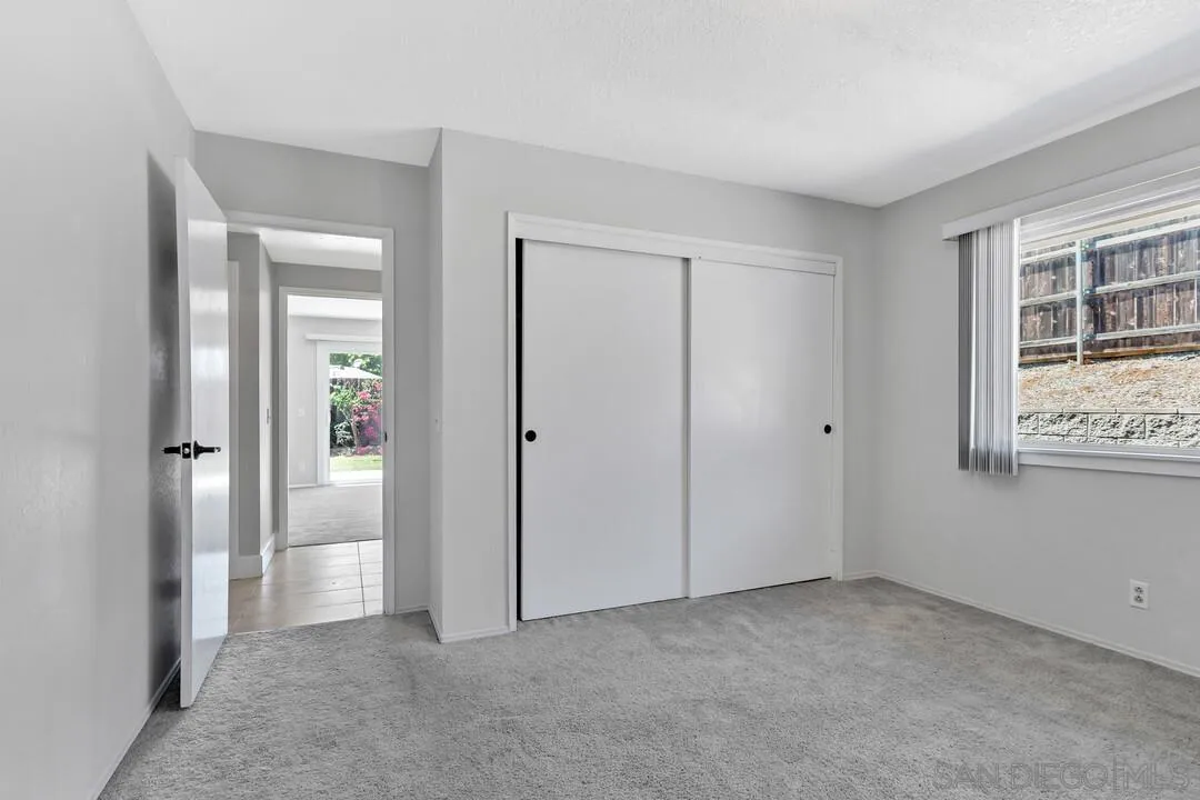 https://cdn.realtyfeed.com/cdn/127/260002748/2664723ed304096b4de6a8fc957dfa2c.webp