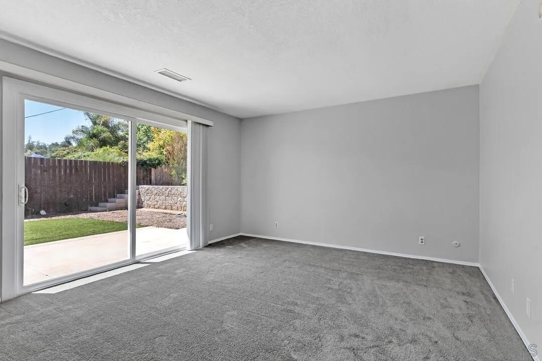 https://cdn.realtyfeed.com/cdn/127/260002748/7ee5f3a76c39a619b84acfff50d935af.webp