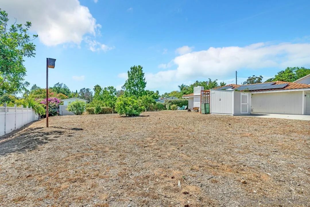 https://cdn.realtyfeed.com/cdn/127/260002748/a7fe3c9a39bf63186c823ef206bd1e3b.webp