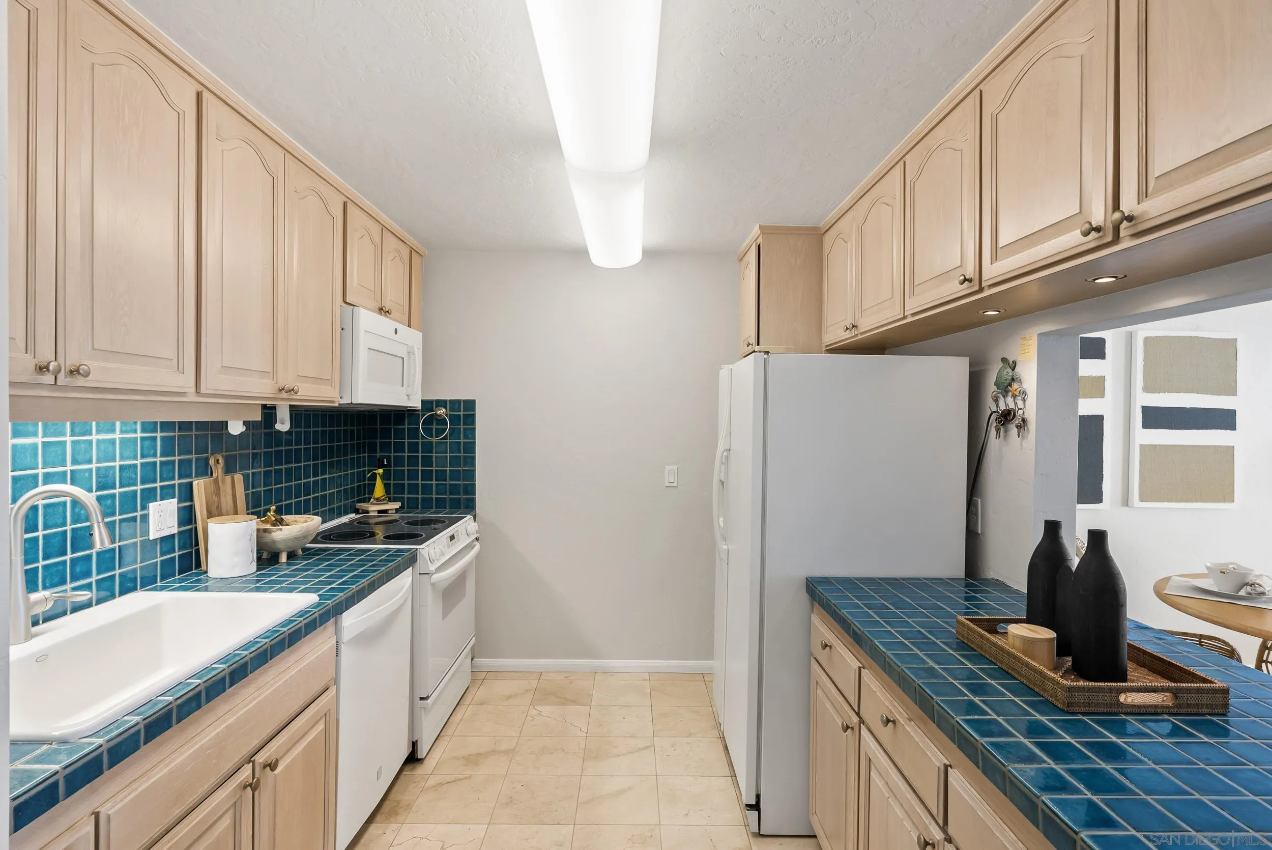 https://cdn.realtyfeed.com/cdn/127/260002749/efe7bb706eb8e323c1bc9b7acc3c3774.webp