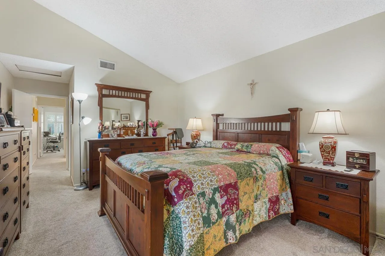 https://cdn.realtyfeed.com/cdn/127/260002751/21f37c704d1232a9ee4b0724d80750c4.webp