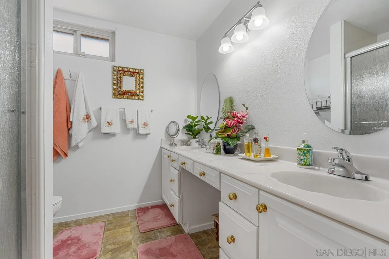 https://cdn.realtyfeed.com/cdn/127/260002751/b23ddf165404abf354d243b678eb86a5.webp