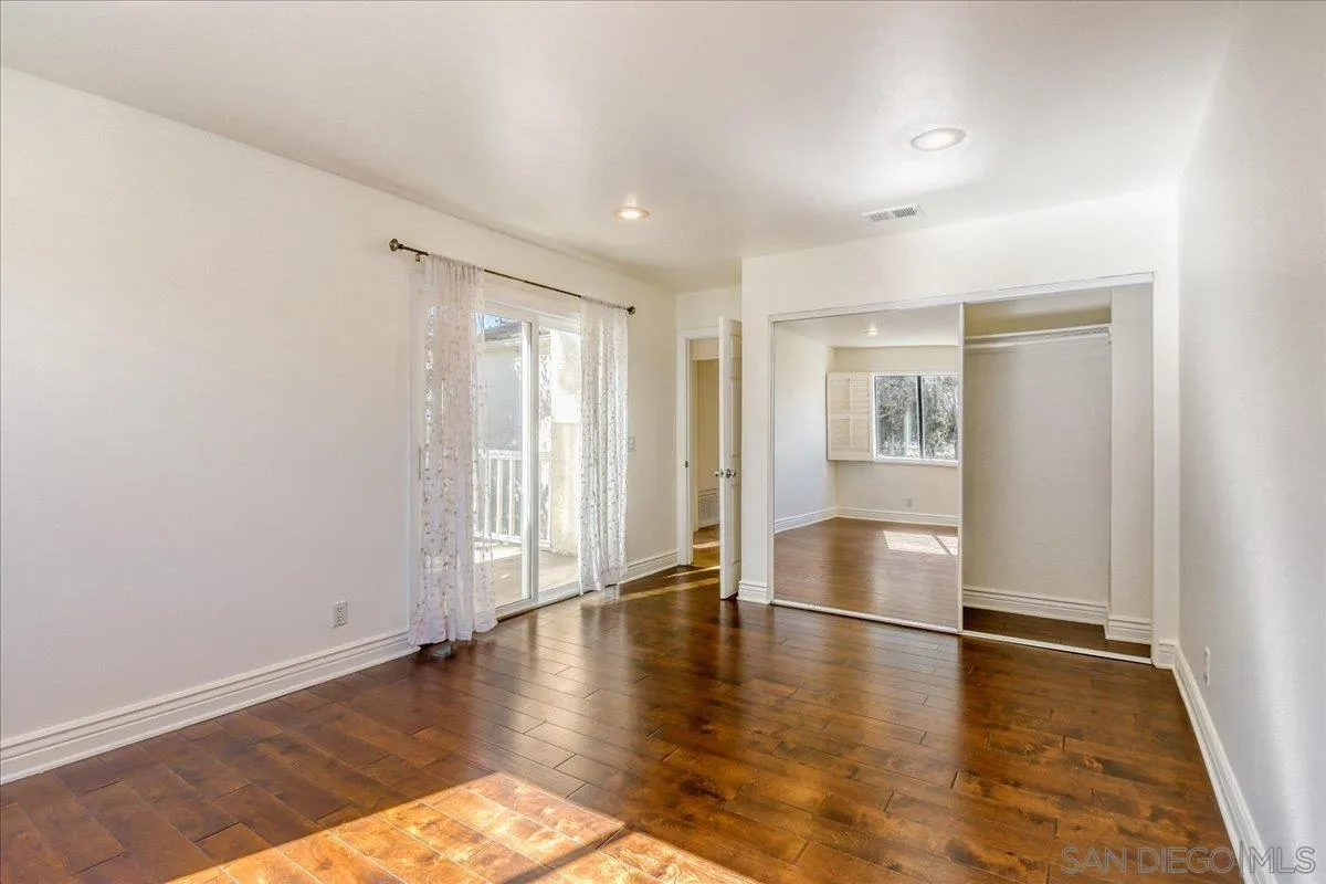 https://cdn.realtyfeed.com/cdn/127/260002753/66bed95f758648908fbe4ac46784811e.webp