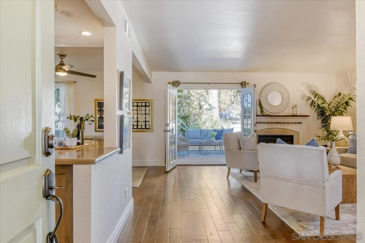 https://cdn.realtyfeed.com/cdn/127/260002753/82fb0dd6b2f1122f2c18433462c493b9.webp