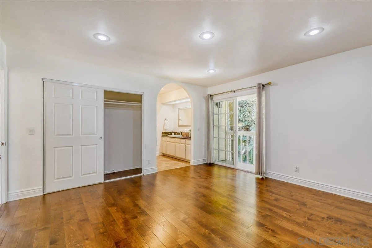 https://cdn.realtyfeed.com/cdn/127/260002753/c65195f2098309732b37de45300c1533.webp