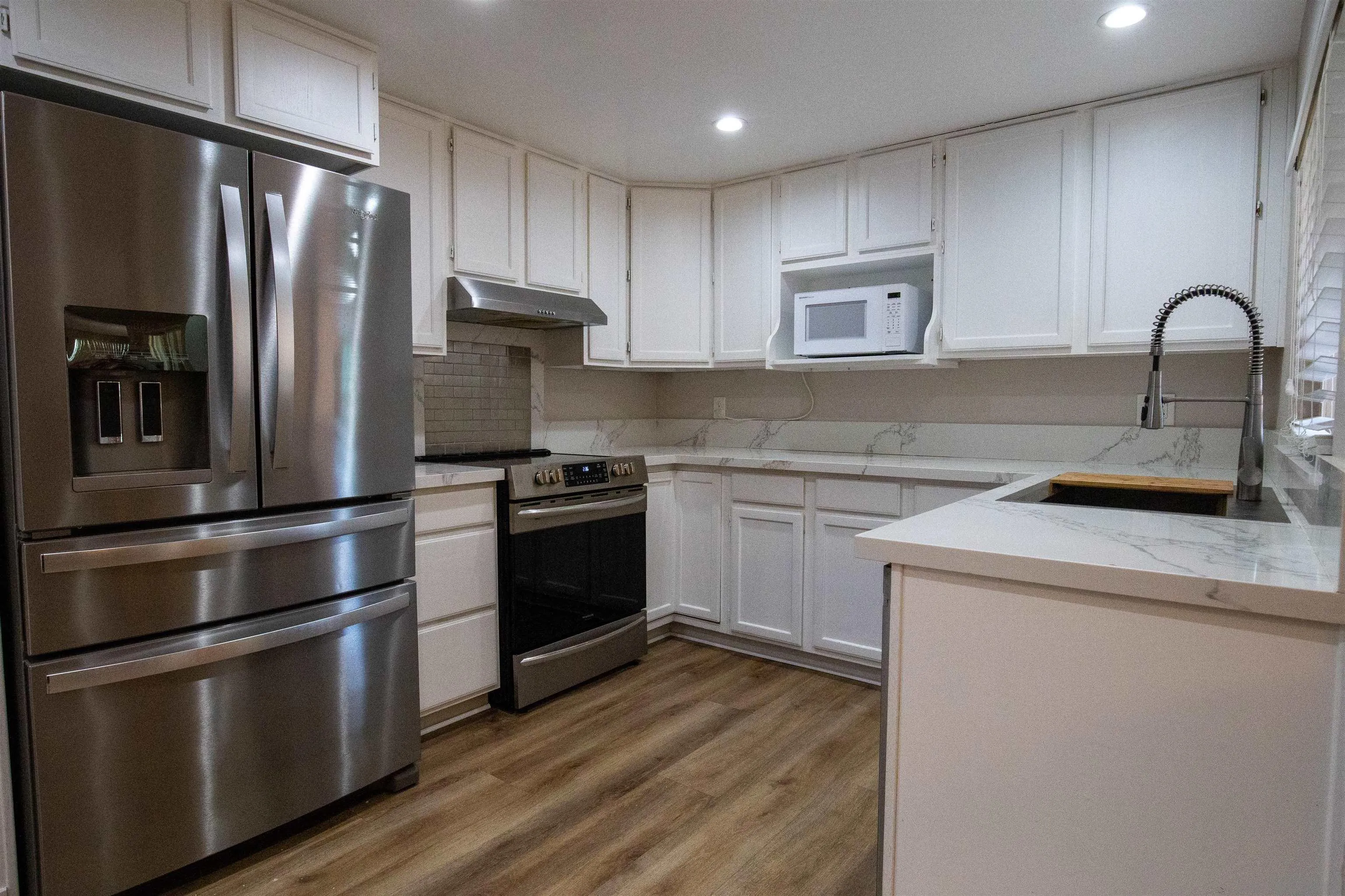 https://cdn.realtyfeed.com/cdn/127/260002756/644a29ce3940ca4ca9d387b86fd08905.webp