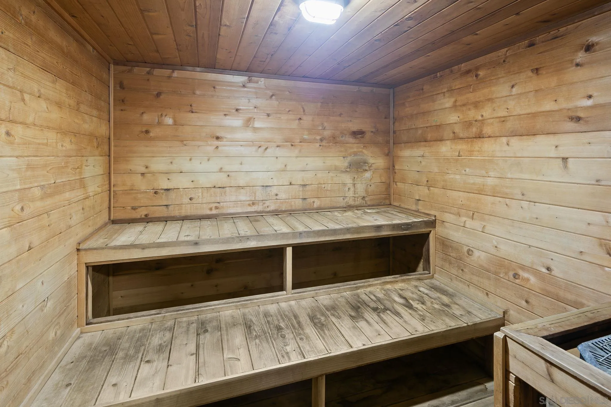 Photo #27: 260002759 Listing: Photo #27