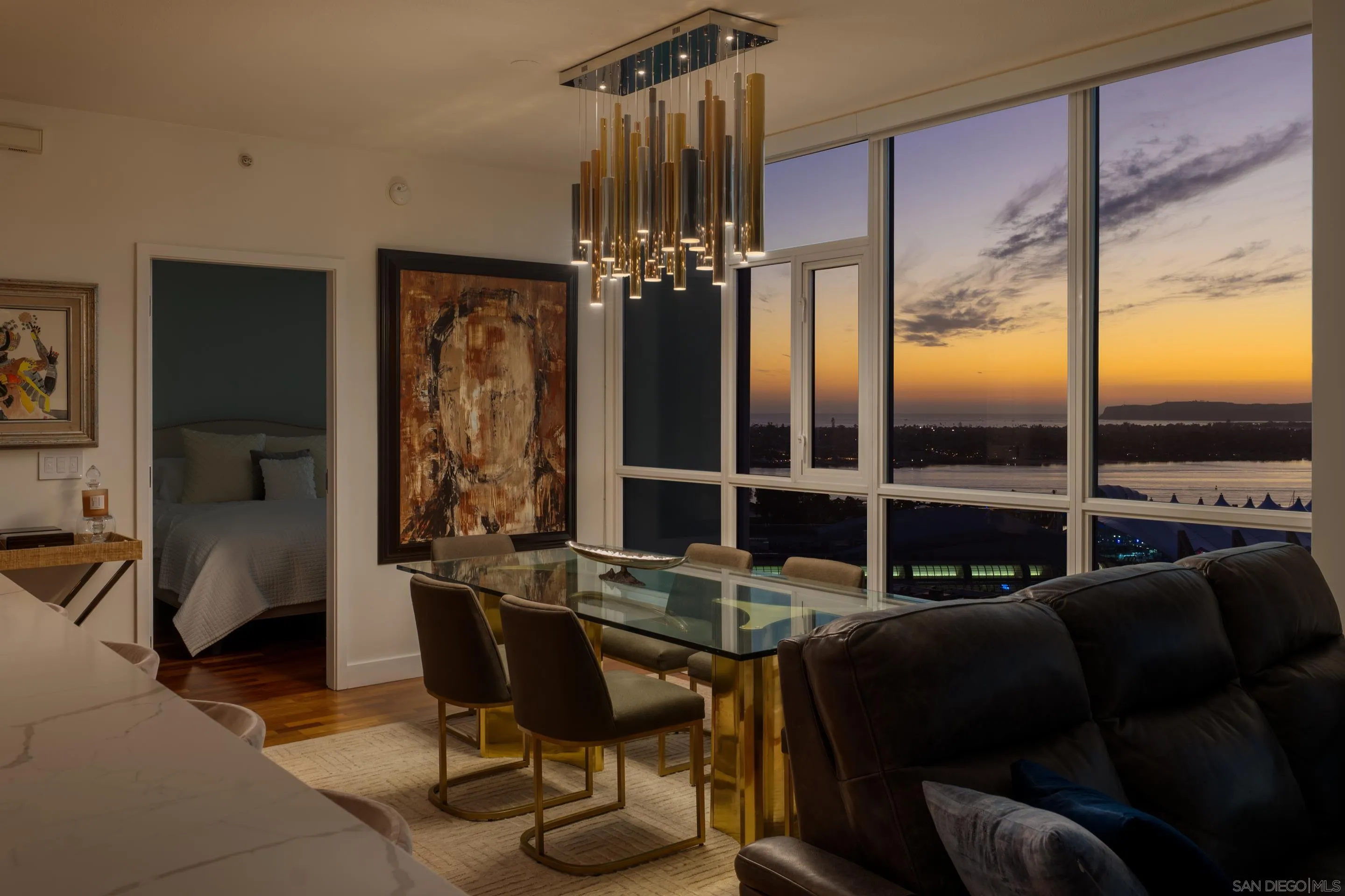 https://cdn.realtyfeed.com/cdn/127/260002760/735eeb058f9cdd9bba6c39635b8cd9b6.webp