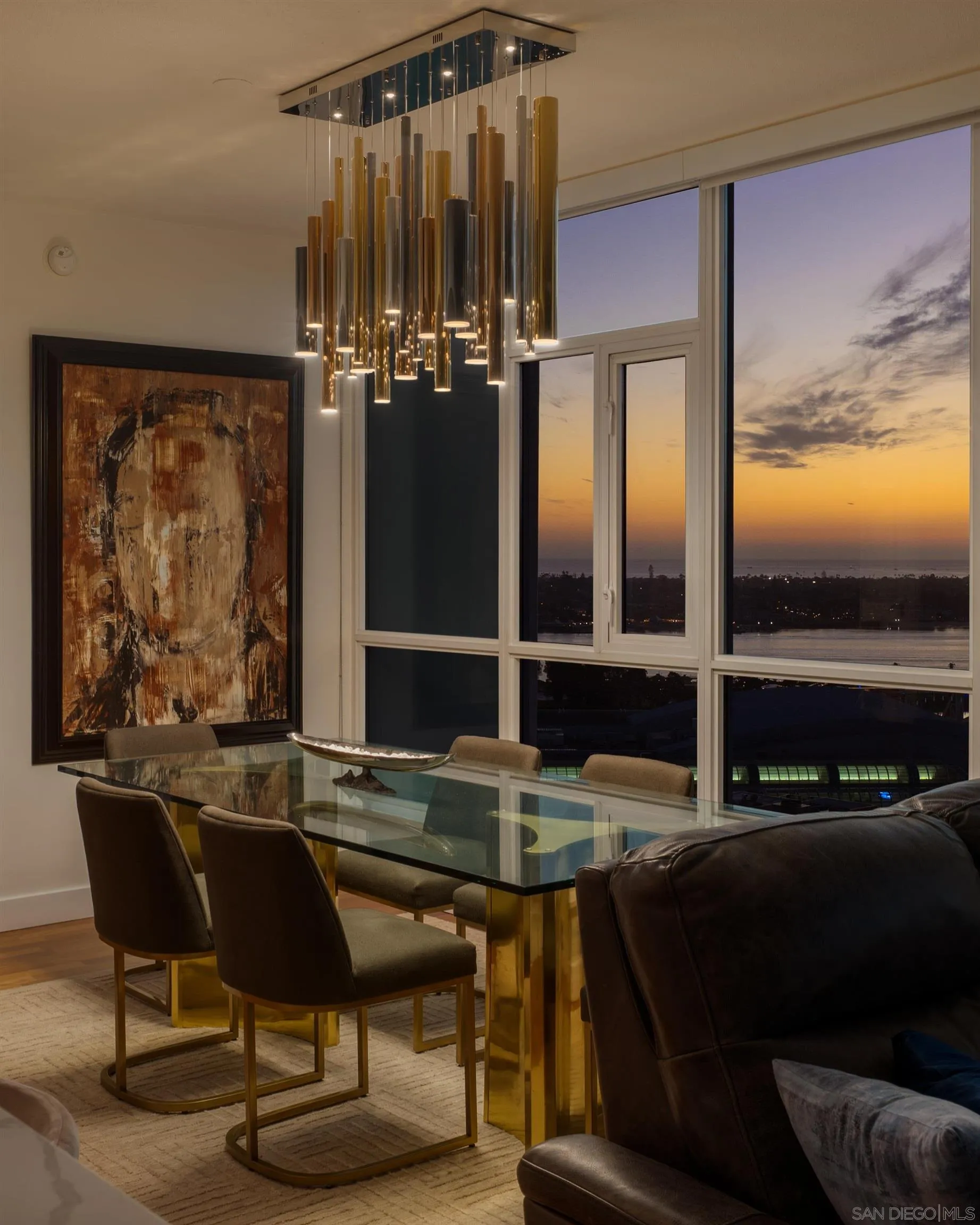 https://cdn.realtyfeed.com/cdn/127/260002760/86be6cf38b42cc5f014ca899cf6c4054.webp