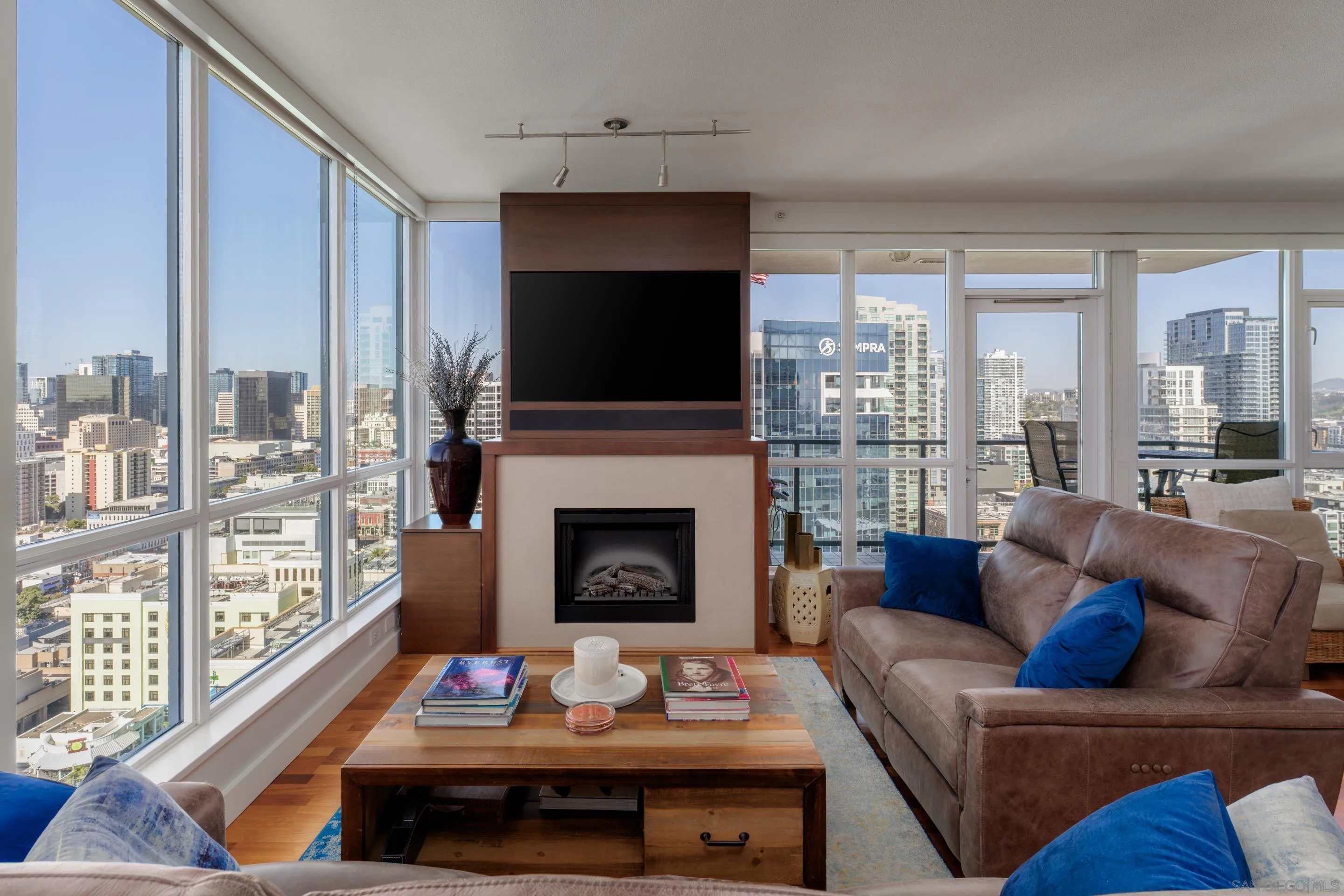 https://cdn.realtyfeed.com/cdn/127/260002760/b80ca250cb59b43b42905def2c3511ec.webp