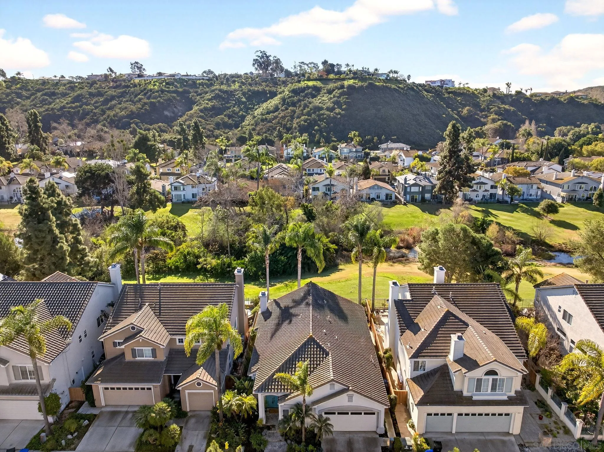 https://cdn.realtyfeed.com/cdn/127/260002763/1100710e5fbd43b63a1e98ab2c09ac10.webp