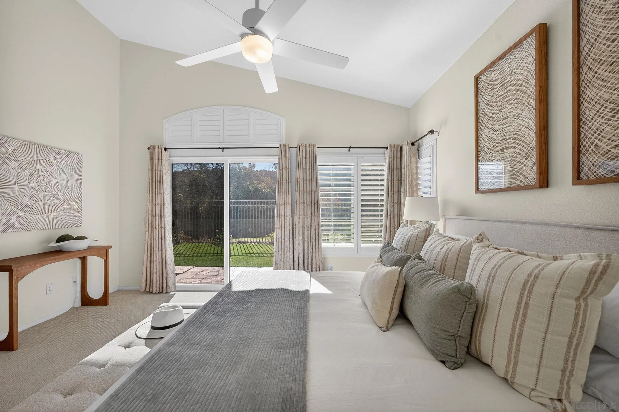 https://cdn.realtyfeed.com/cdn/127/260002763/1f0abbdf498b712537a9d358dac58de0.webp