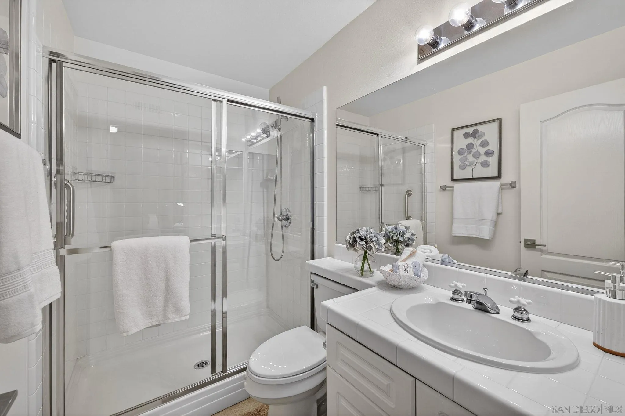https://cdn.realtyfeed.com/cdn/127/260002763/209801e1cacb5e93d2b55a48a30b5e55.webp