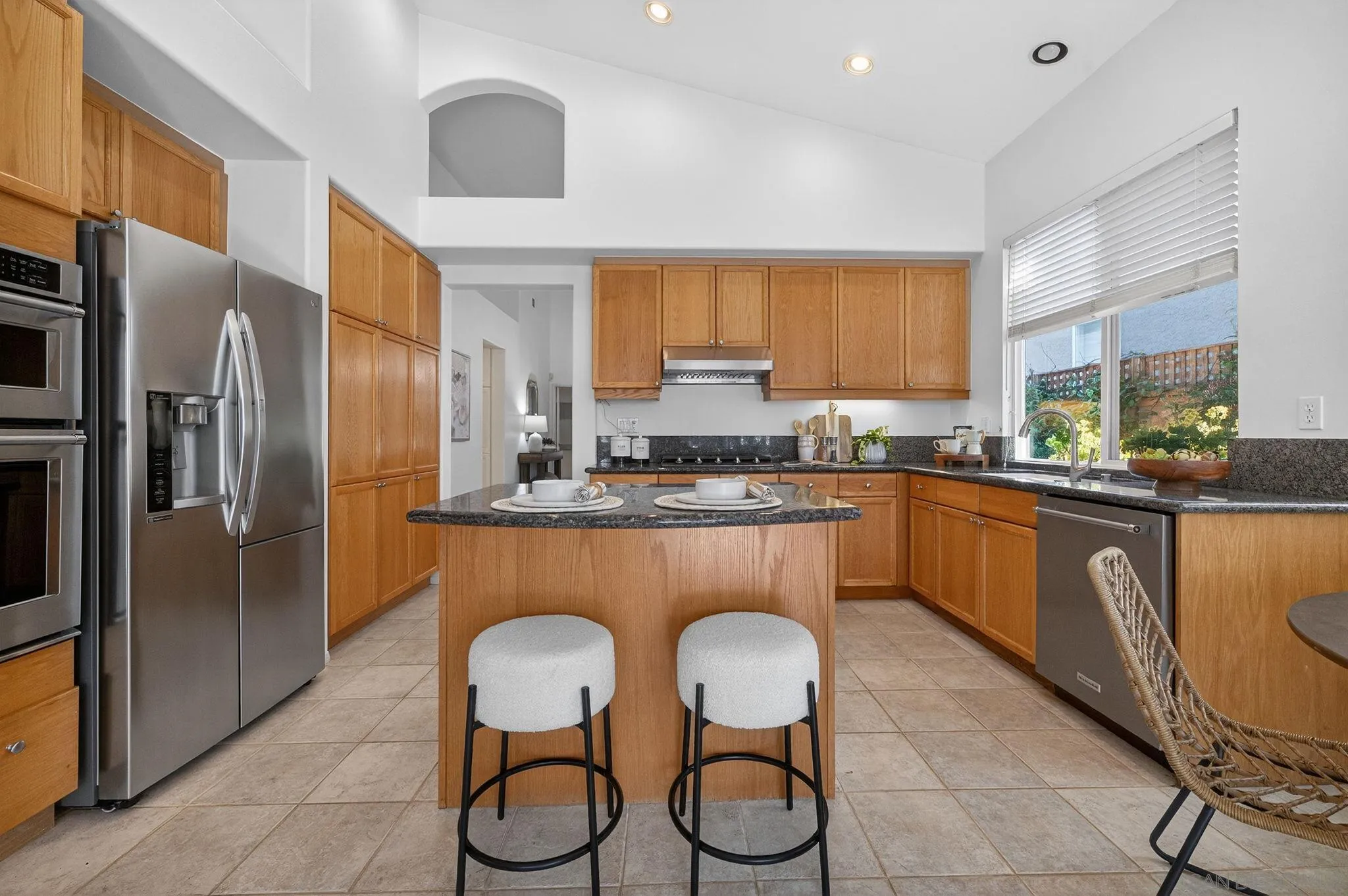 https://cdn.realtyfeed.com/cdn/127/260002763/90edbe273723a829ef58e1e50f34bdc8.webp