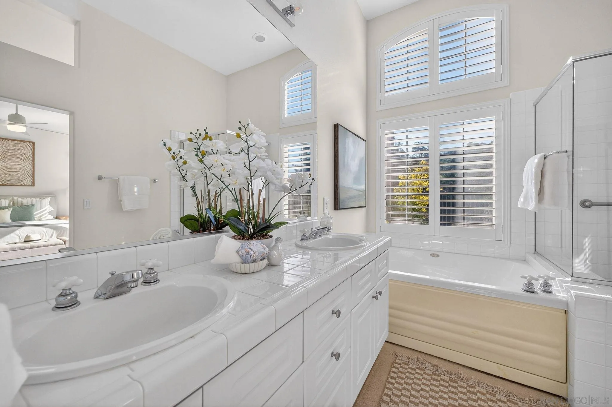 https://cdn.realtyfeed.com/cdn/127/260002763/b2e9c6ec464563e2ffed394ee45c6da2.webp
