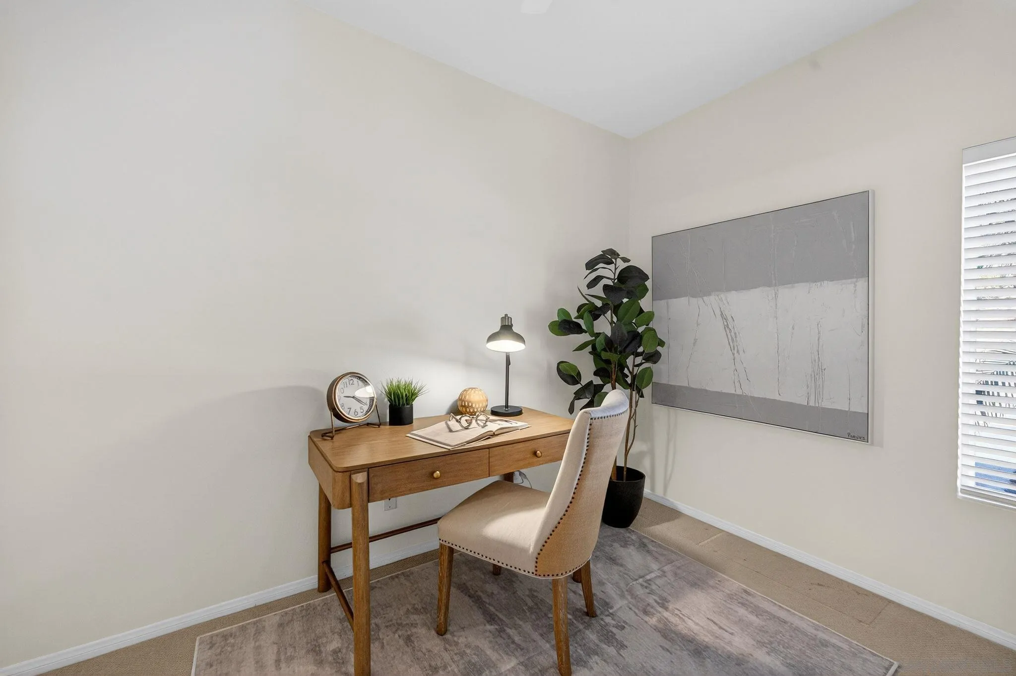 https://cdn.realtyfeed.com/cdn/127/260002763/ddf297d52bed815f5d3e6d35aba65e09.webp
