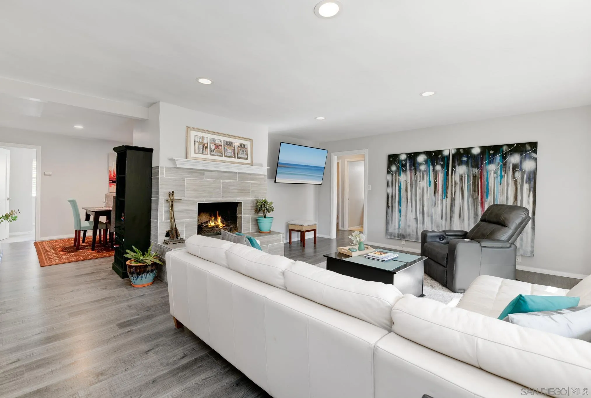 https://cdn.realtyfeed.com/cdn/127/260002769/629ec0eeffabee3359498d2ad2d265af.webp