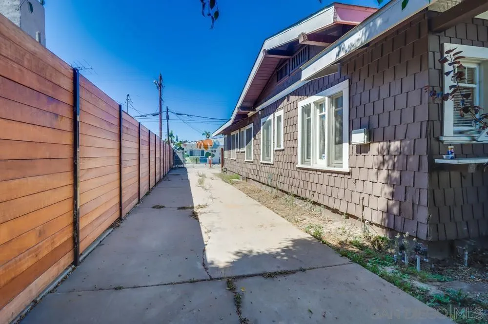 https://cdn.realtyfeed.com/cdn/127/260002770/bb111ad053171f43f1ee94b251483256.webp