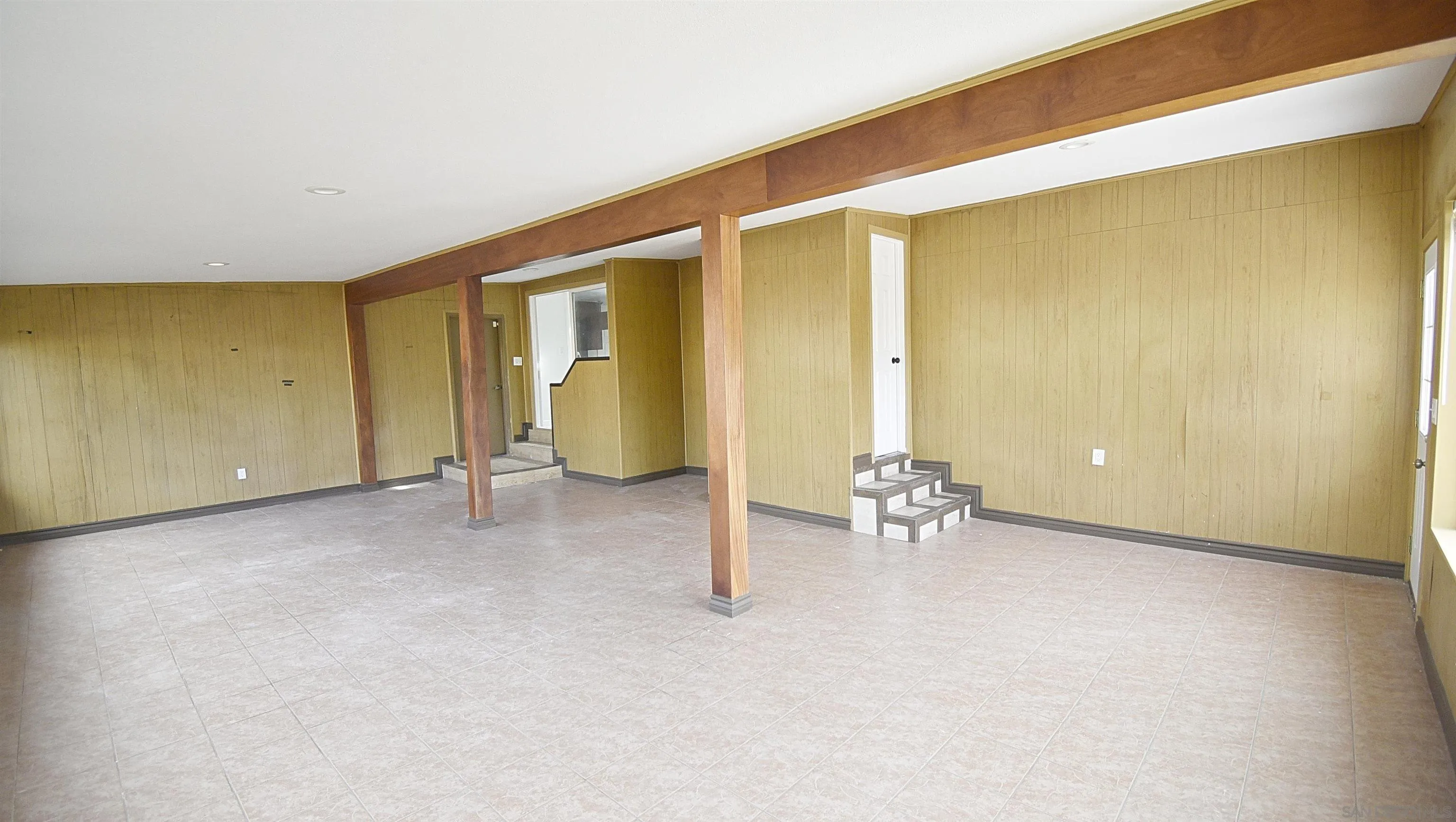 https://cdn.realtyfeed.com/cdn/127/260002773/93cfd79a7fe68141e0884a9e03ec8651.webp