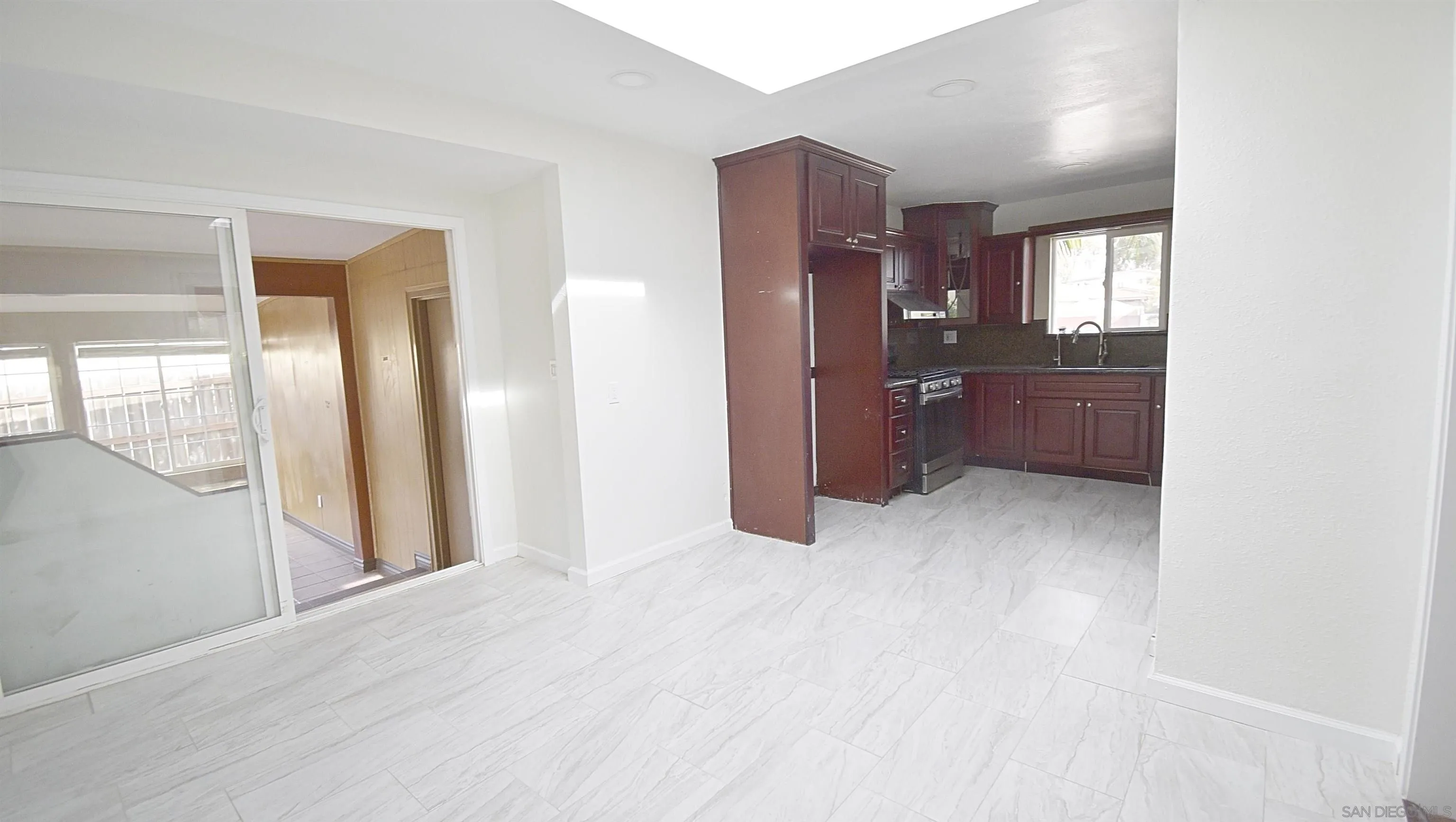 https://cdn.realtyfeed.com/cdn/127/260002773/9c3e0aa25586525a1b46b5fd15b7e500.webp