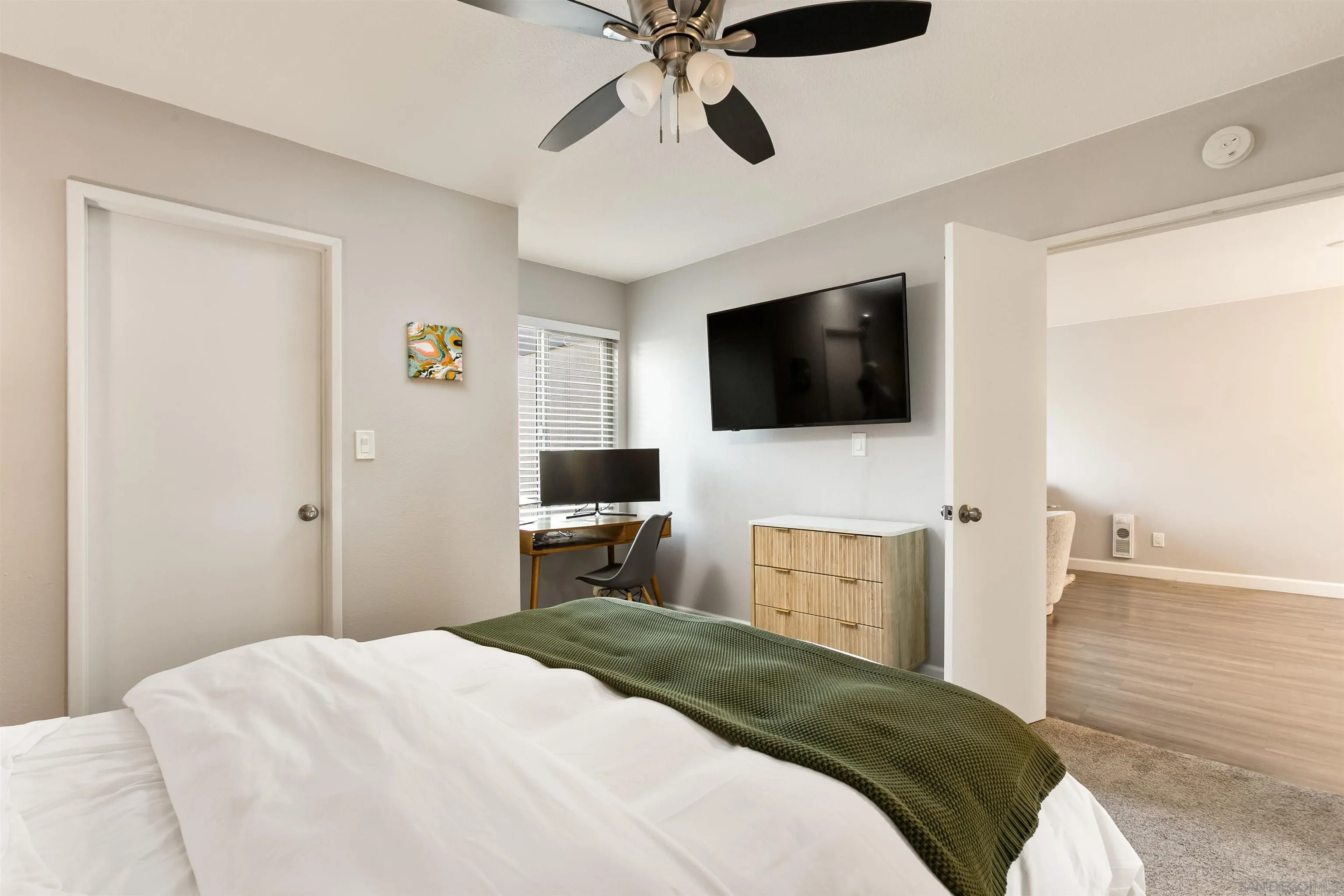 Photo #10: 260002779 Listing: Photo #10