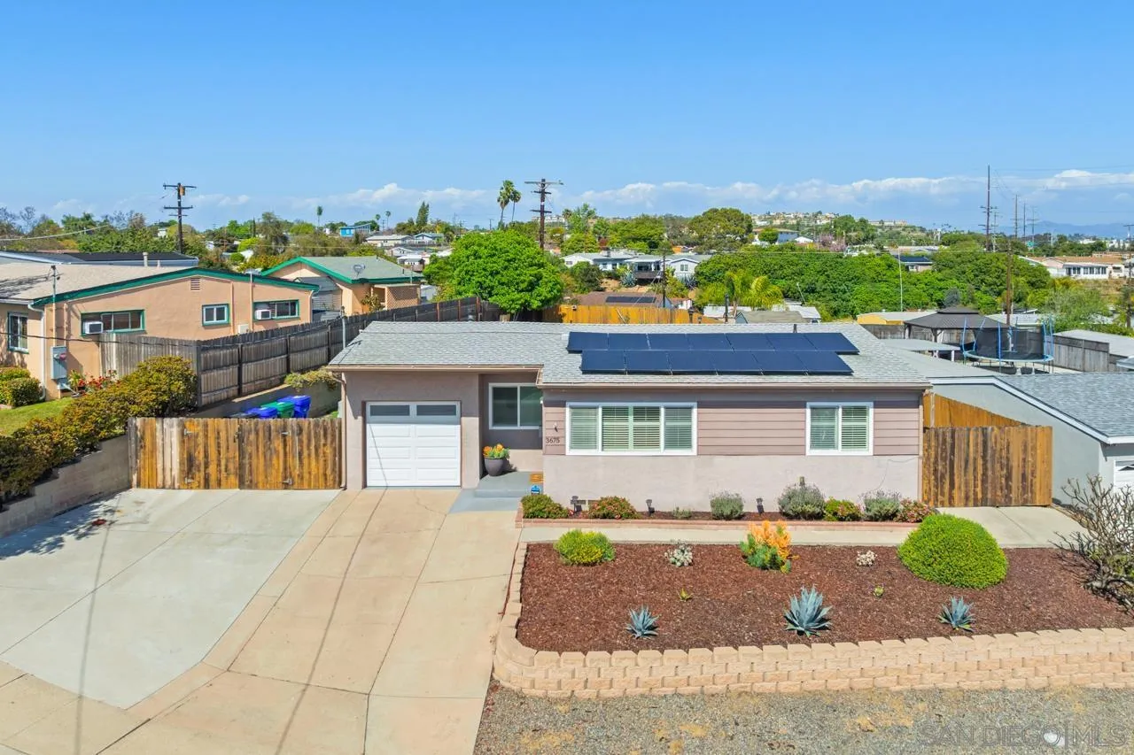 https://cdn.realtyfeed.com/cdn/127/260002783/0cc53c124dad728ff3b6540cb1b3c1a8.webp