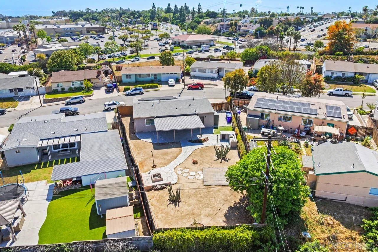 https://cdn.realtyfeed.com/cdn/127/260002783/16f6bc3d5c46893f6338071a7ac3ff00.webp