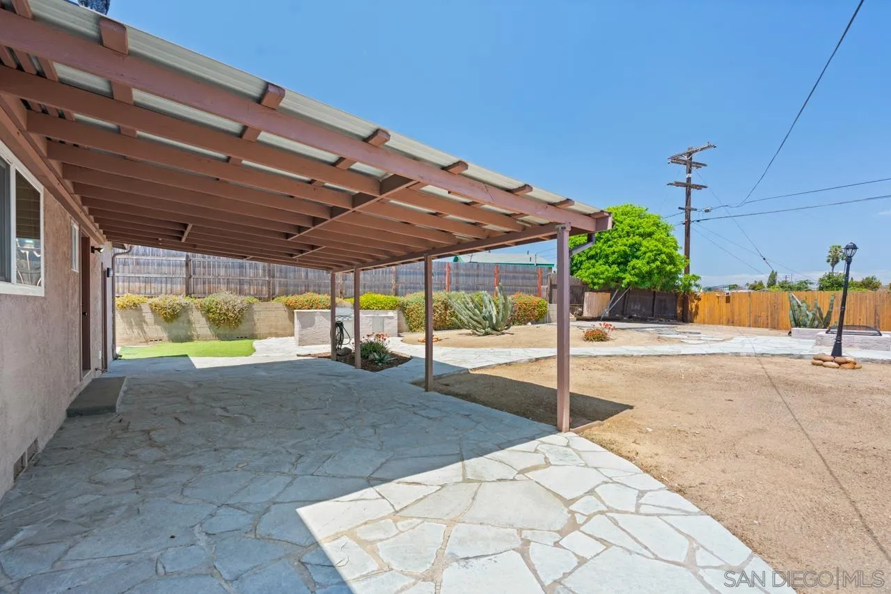 https://cdn.realtyfeed.com/cdn/127/260002783/2e22fc1bd0ac2e3b3b255f1684763429.webp